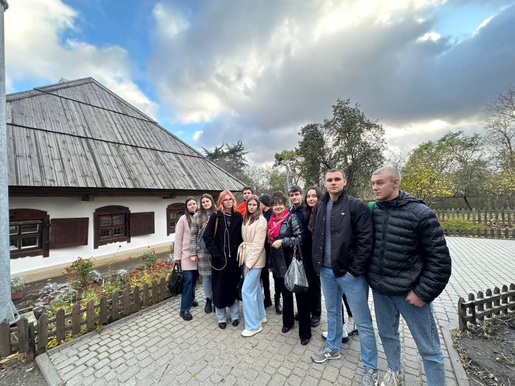 Музей-садиба  Івана Котляревського