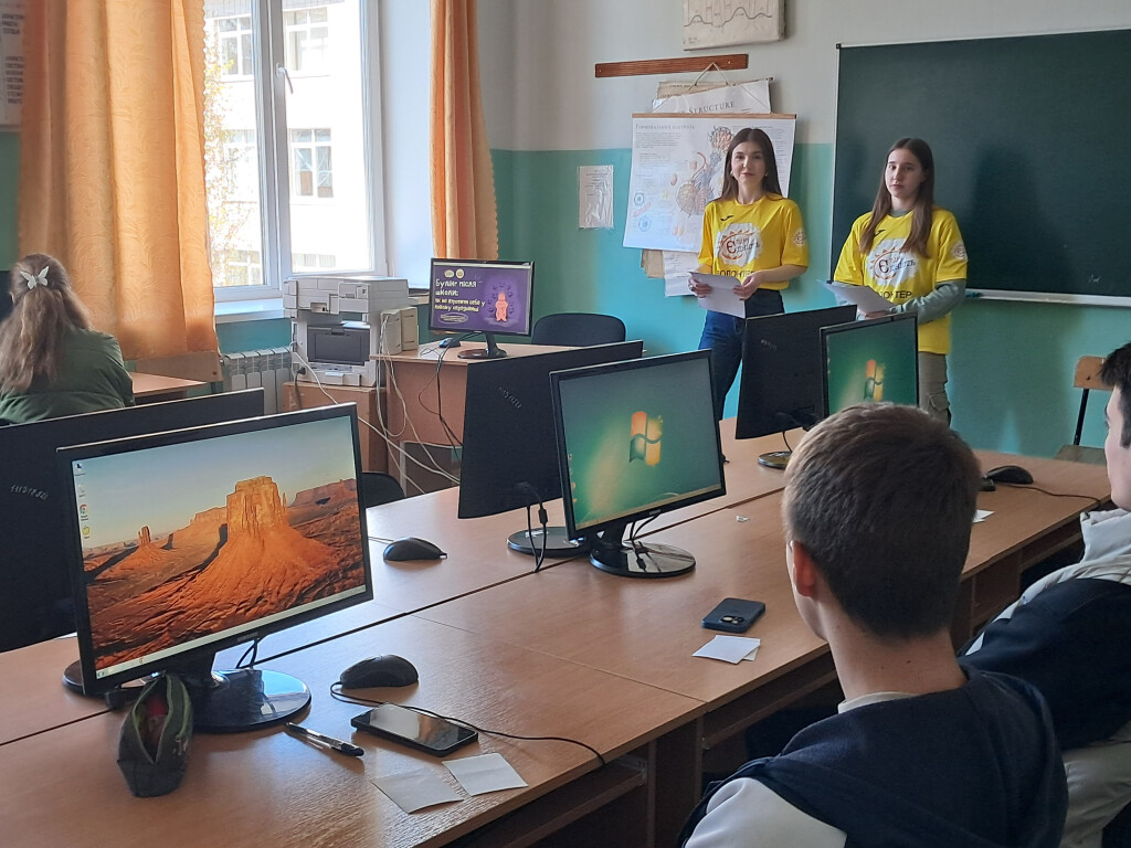 Ти не один: про адаптацію, підтримку та силу спільноти
